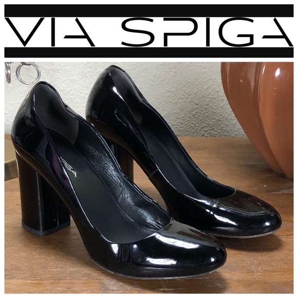 via spiga patent leather pumps